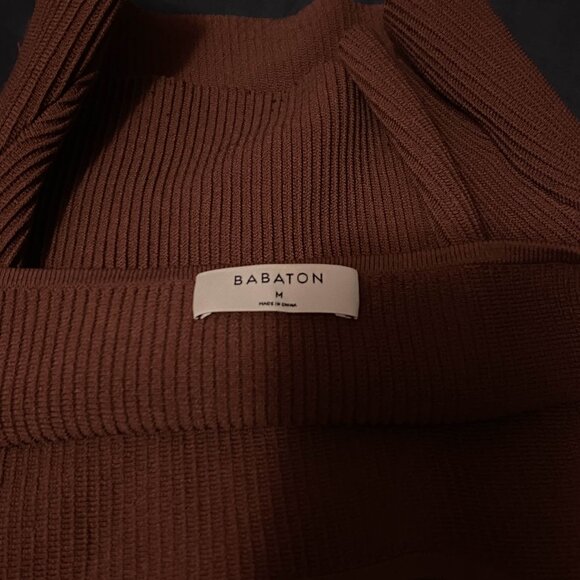 Babaton SCULPT KNIT BACKLESS HALTER TOP in Sundried Red - Picture 7 of 7